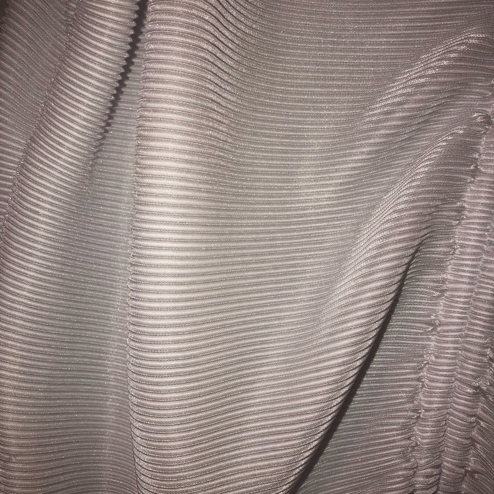 NWT Express Top - Picture 4 of 6